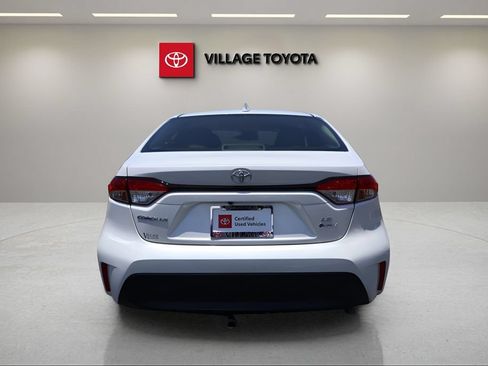 Certified 2026 Toyota Corolla LE FWD image 4
