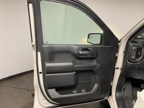 New 2026 Chevrolet Silverado 1500 Custom image 9