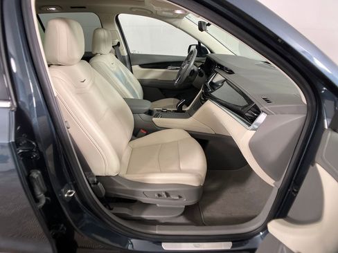 Used 2020 Cadillac XT6 Premium Luxury image 6
