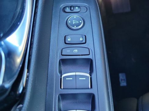 Used 2025 Honda CR-V EX-L image 24