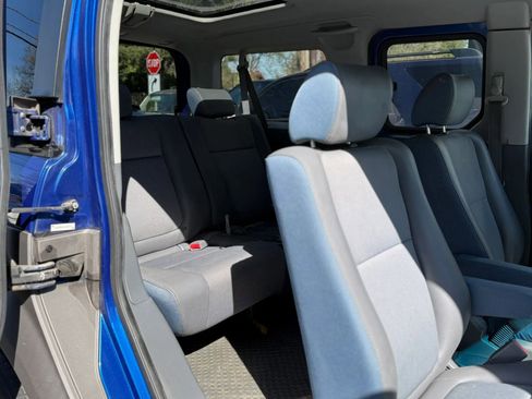 Used 2004 Honda Element EX image 8