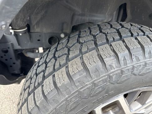 Used 2025 Jeep Wrangler Unlimited Sahara AWD/4WD image 45