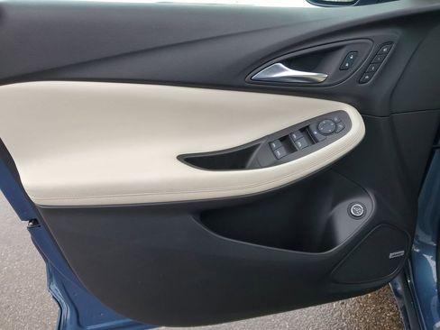 Certified 2024 Buick Encore GX Avenir w/ Avenir Convenience Package image 22