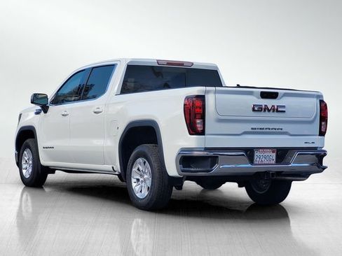 Used 2025 GMC Sierra 1500 SLE w/ Preferred Package image 7