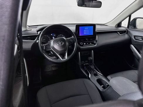 Used 2024 Toyota Corolla Cross LE w/ Moonroof Package AWD/4WD image 18