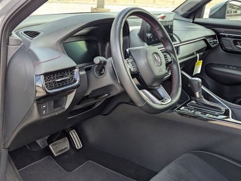 Certified 2025 Acura ADX A-Spec image 13