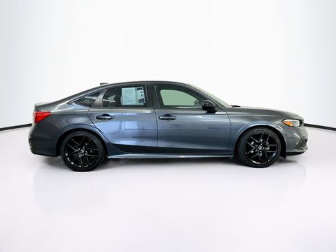 Used 2023 Honda Civic Sport image 10