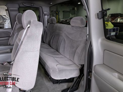 Used 2000 GMC Sierra 1500 2WD Extended Cab w/ Convenience Plus Group image 61