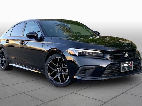 Used 2023 Honda Civic Sport image 3