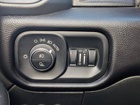 Used 2021 RAM 2500 Laramie AWD/4WD image 16