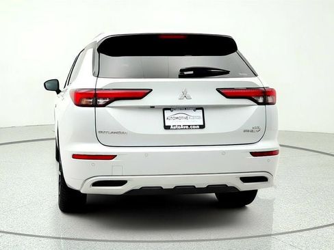 Used 2023 Mitsubishi Outlander SEL 40th Anniversary AWD/4WD image 6