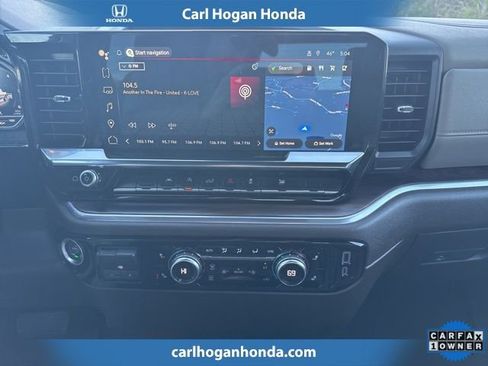 Used 2025 GMC Sierra 1500 SLT image 8