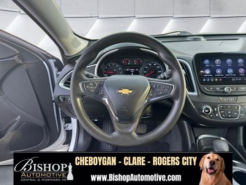 Used 2023 Chevrolet Malibu LT FWD image 22