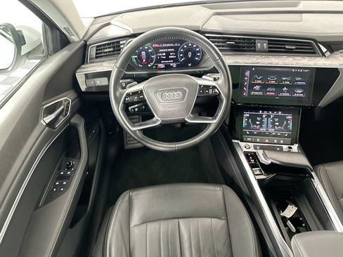 Used 2021 Audi e-tron Premium w/ Convenience Plus Package AWD/4WD image 11