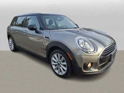 Used 2019 MINI Cooper Clubman ALL4 image 2
