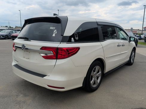 Used 2018 Honda Odyssey EX-L image 4