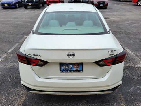 Used 2023 Nissan Altima 2.5 SV FWD image 24