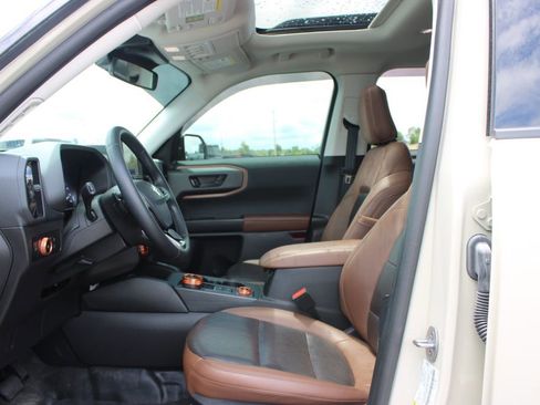 Used 2024 Ford Bronco Sport Badlands w/ Premium Package AWD/4WD image 16