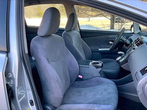 Used 2012 Toyota Prius V Two image 7