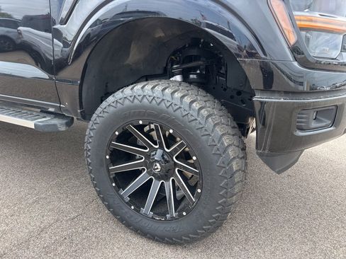 Used 2025 Ford F150 XLT w/ Equipment Group 301A Standard AWD/4WD image 5