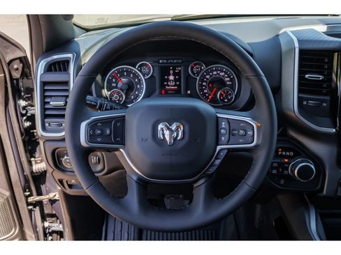 Used 2025 RAM 1500 Big Horn AWD/4WD image 21