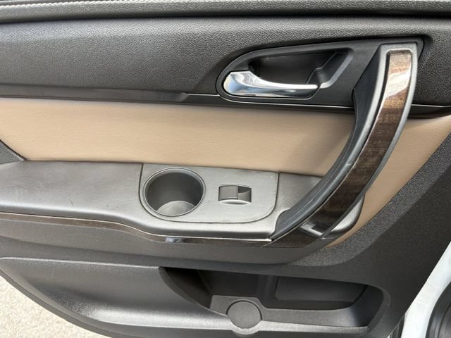 Used 2016 GMC Acadia SLT w/ Open Road Package AWD/4WD image 12
