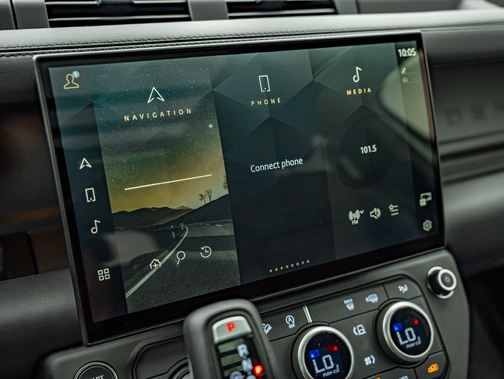 New 2026 Land Rover Defender 110 X-Dynamic SE AWD/4WD image 24