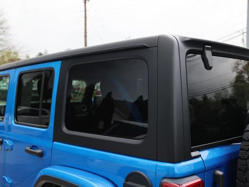 Used 2023 Jeep Wrangler Unlimited Rubicon 4xe w/ Steel Bumper Group AWD/4WD image 34