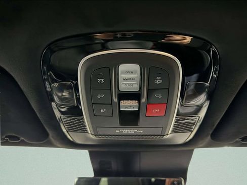 Used 2024 Hyundai Palisade Calligraphy image 28