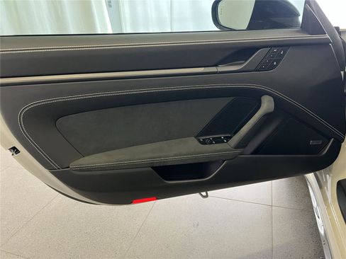 Certified 2024 Porsche 911 Carrera GTS image 15