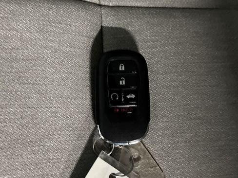 Used 2025 Honda Accord SE image 27