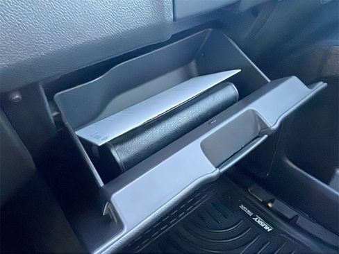 Used 2016 GMC Sierra 3500 Denali w/ Duramax Plus Package image 28