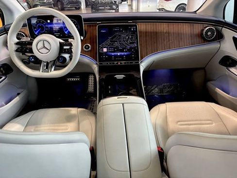 Certified 2023 Mercedes-Benz EQE AMG 4MATIC Sedan image 18