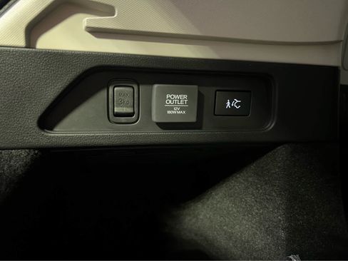 Used 2026 Acura MDX w/ Advance Package AWD/4WD image 29