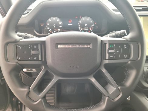 New 2026 Land Rover Defender 130 X-Dynamic SE AWD/4WD image 25