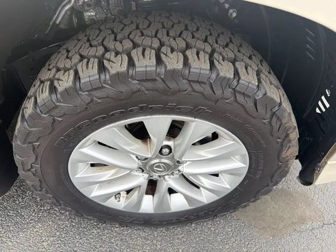 Used 2015 Lexus GX 460 w/ Premium Package AWD/4WD image 65