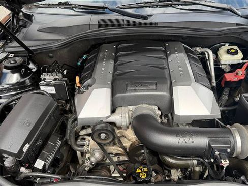 Used 2011 Chevrolet Camaro SS Convertible w/ 2SS w/ RS Package RWD image 11