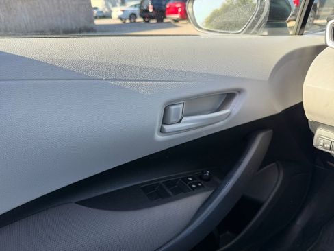 Used 2024 Toyota Corolla LE image 20