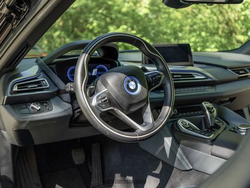 Used 2015 BMW i8 AWD/4WD image 22