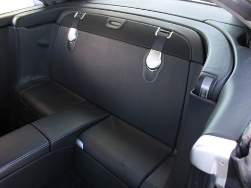 Used 2011 Mercedes-Benz SL 550 image 20