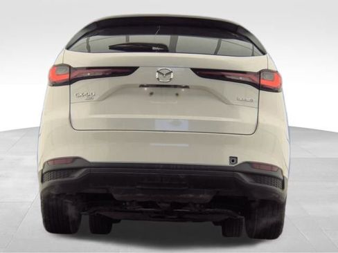 Used 2024 MAZDA CX-90 3.3 Turbo w/ Preferred Plus image 7