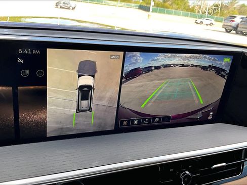 Used 2025 INFINITI QX80 Sensory image 26