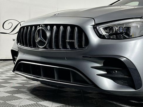 Used 2022 Mercedes-Benz E 53 AMG 4MATIC Sedan image 35