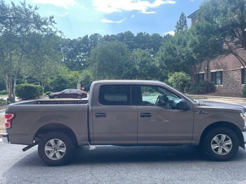 Used 2018 Ford F150 XLT RWD image 4