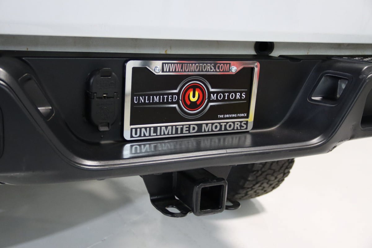 Used 2021 Jeep Gladiator Sport AWD/4WD image 4