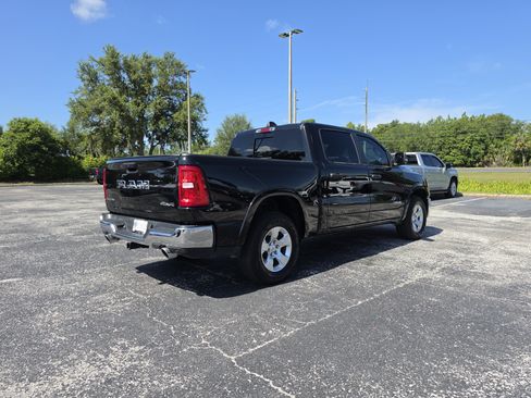 Used 2025 RAM 1500 Big Horn AWD/4WD image 5