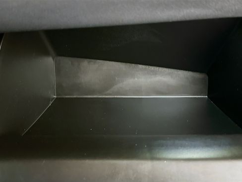 Used 2022 Toyota Corolla SE image 31