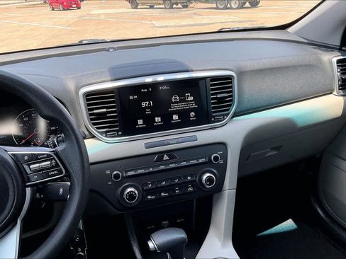 Certified 2022 Kia Sportage LX FWD image 13