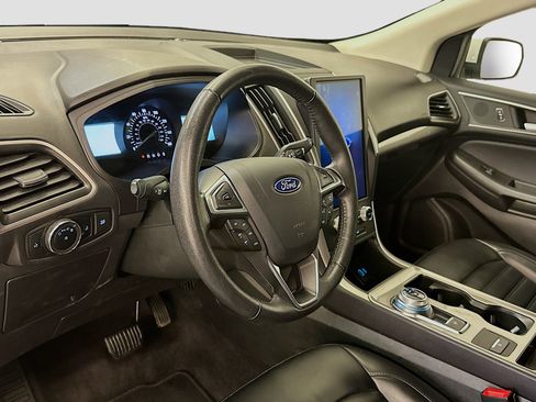 Used 2024 Ford Edge SEL AWD/4WD image 18