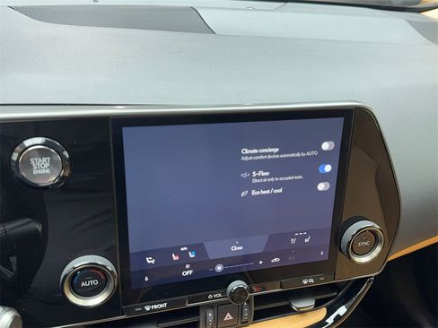 Used 2025 Lexus NX 250 FWD w/ Premium Package image 28